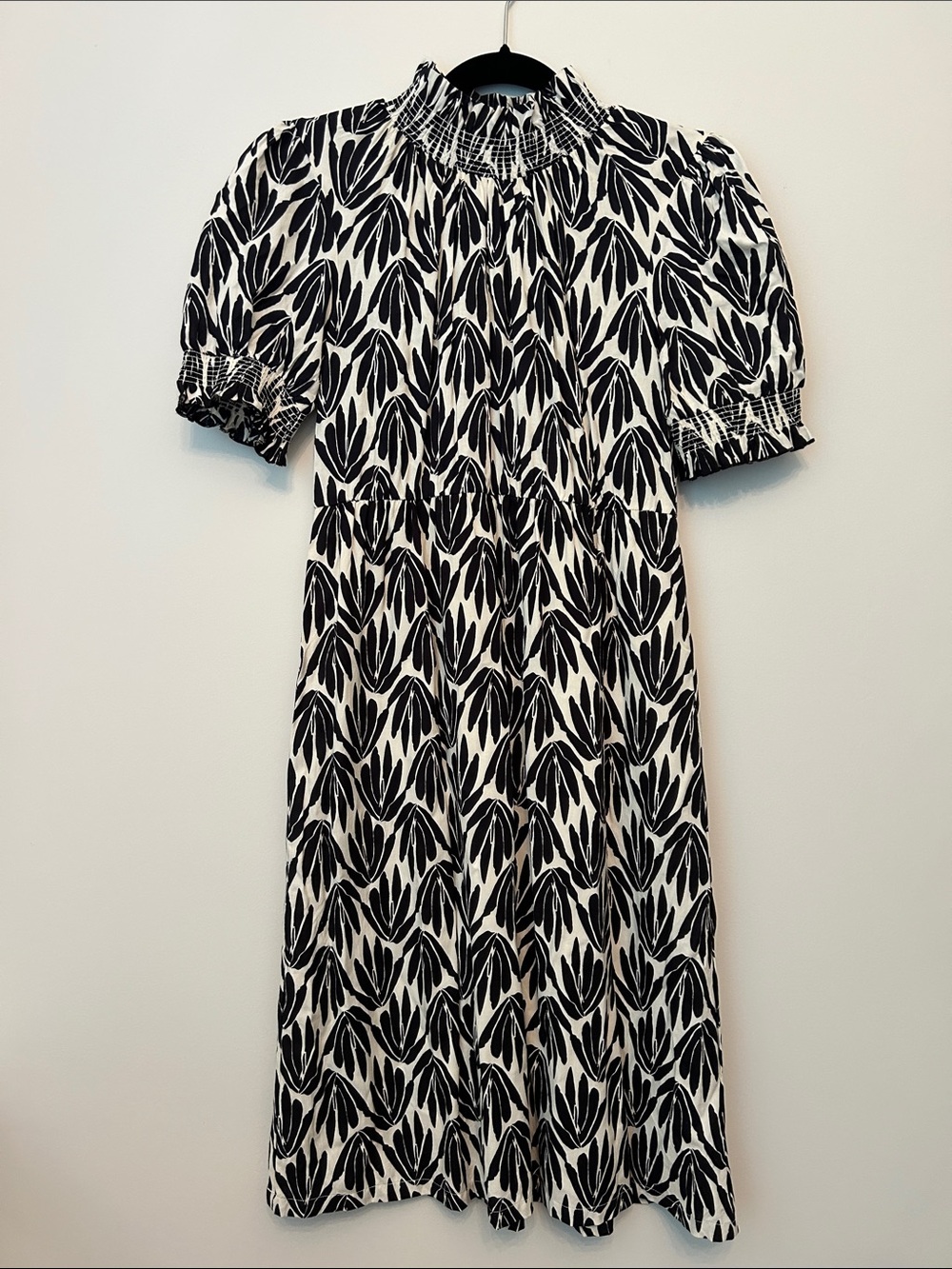 Compania Fantastica Dress – Black & White Floral Midi (Size XS, NWT)